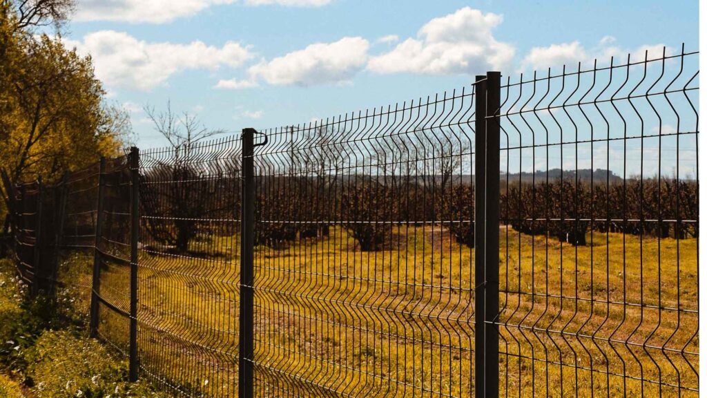 How profitable is a fencing business