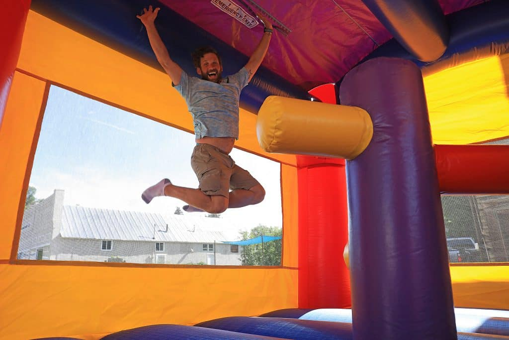 How to start a bounce house business