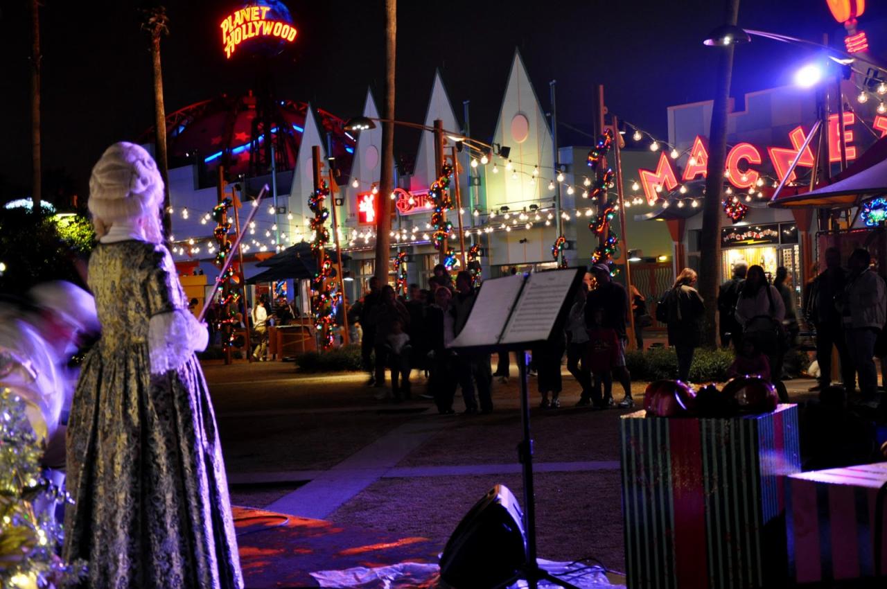 How busy is universal studios on christmas day