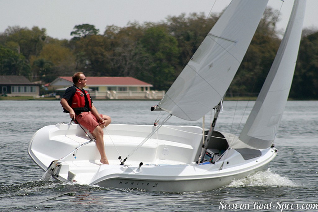 Hunter 18 marlow sailboats sailing sailboat specs boat laser grp production catalina fleet performance our