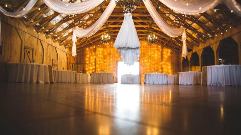 How to start a wedding rental business