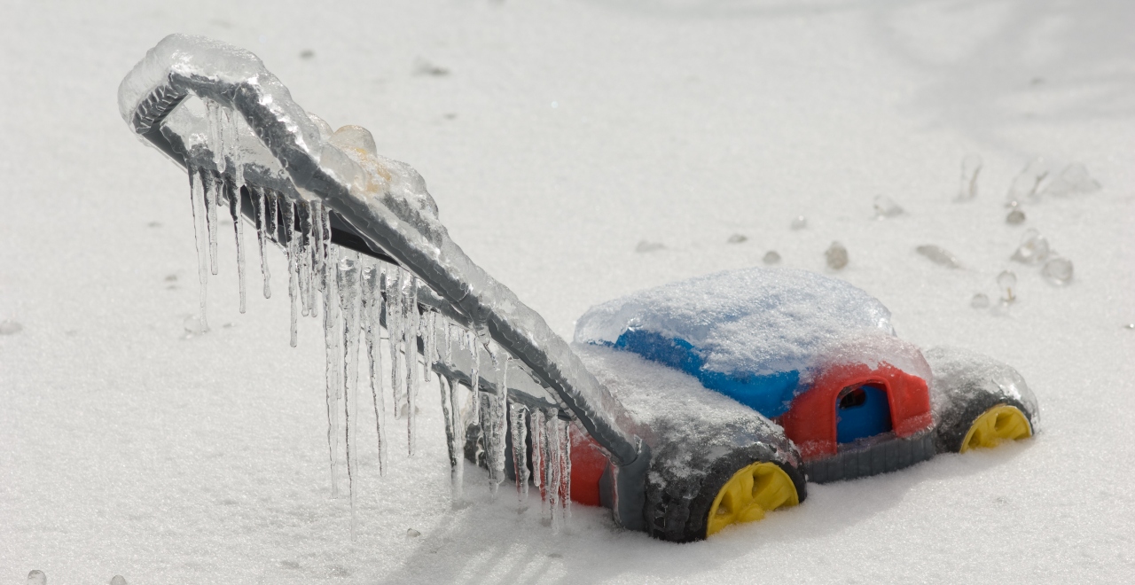 What do lawn care businesses do in the winter