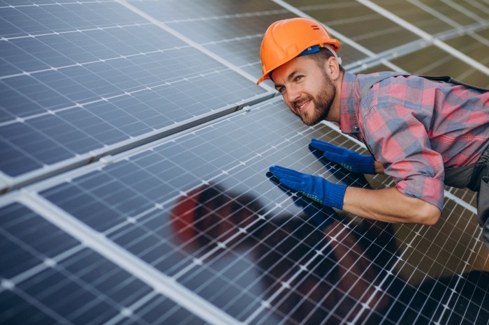 What insurance companies cover solar panels in florida