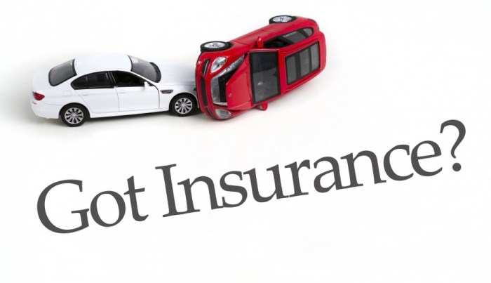 Can car rental companies force you to buy insurance