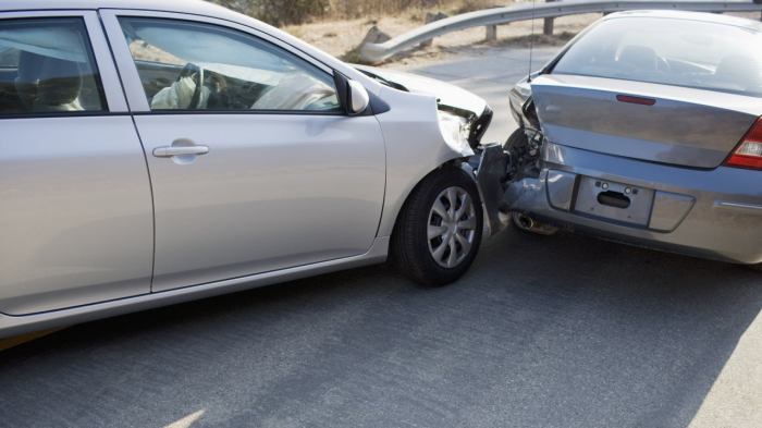 How do insurance companies investigate car accidents