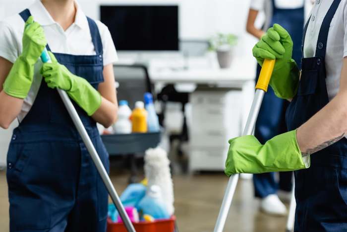 Do cleaning companies need insurance