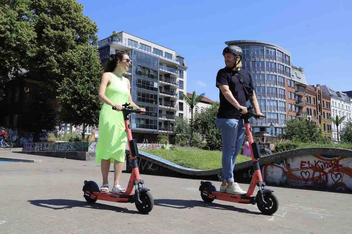 How much does it cost to start a scooter business