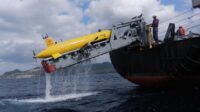 Auv phantom control system uuv background white launches rov maritime