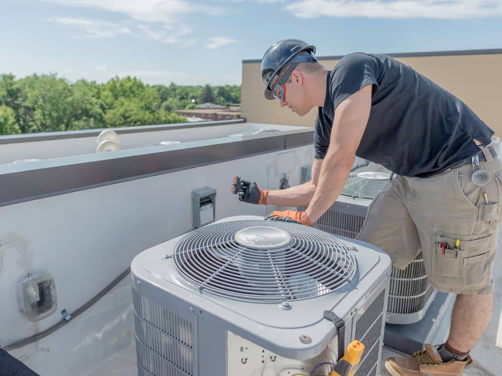 How much does hvac business owner make