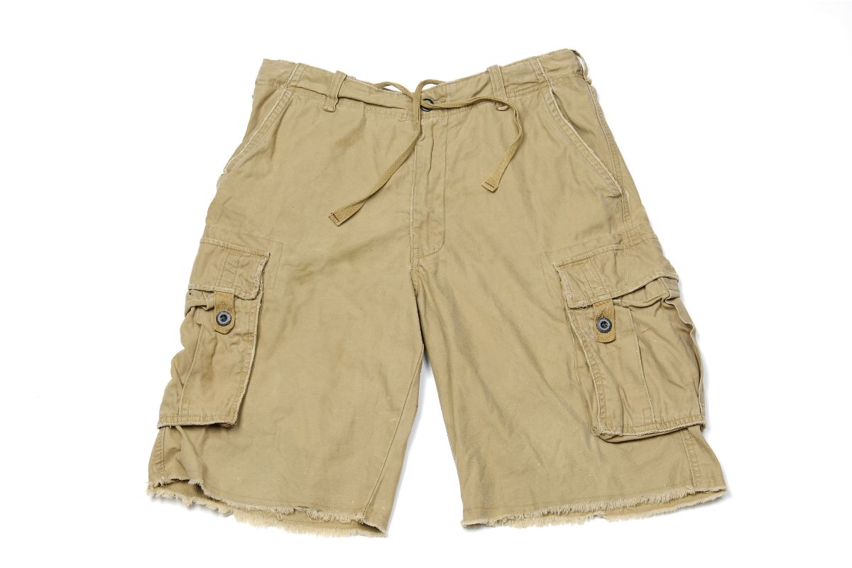 Are cargo shorts business casual