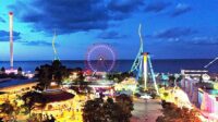 Is cedar point busy on labor day